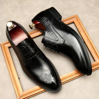 Мужские модельные туфли из натуральной кожи, офисные, деловые, свадебные, с черной резьбой, Роскошные формальные туфли-оксфорды с острым носком типа Броги, мужская обувь